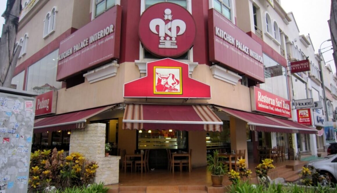 Estimasi Biaya Investasi Franchise Rumah Makan Padang Sari Ratu